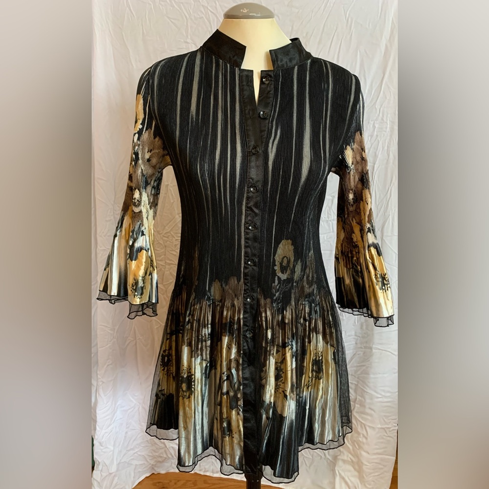 Elena Wang Dress -classy and elegant, size small NWOT